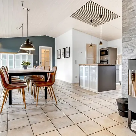 Feriehus Alfrida - 1-5km From The Sea By Interhome Blåvand