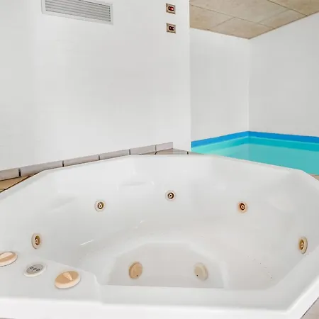 Casa vacanze Alfrida - 1-5km From The Sea By Interhome