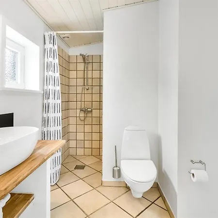 Alfrida - 1-5km From The Sea By Interhome