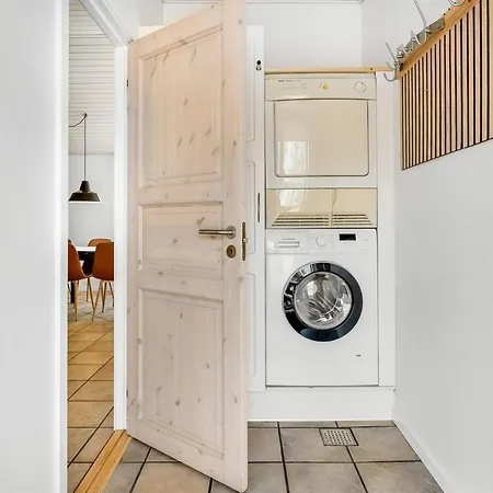 Alfrida - 1-5km From The Sea By Interhome Feriehus *